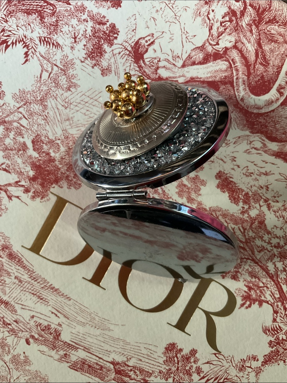 Silver & Gold Decorative Compact Mirror - Picture 5 of 6